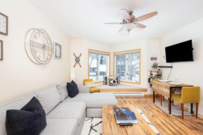 Modern Comfort on River Trail - Mountain Views, Hot Tub condo Telluride